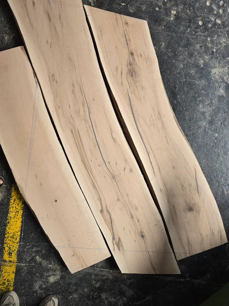 Corner table, in the making, photo 3