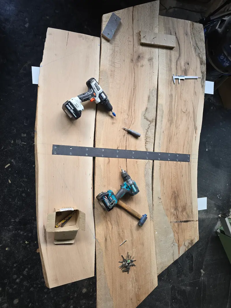 Corner table, in the making, photo 6