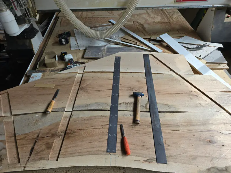 Corner table, in the making, photo 8