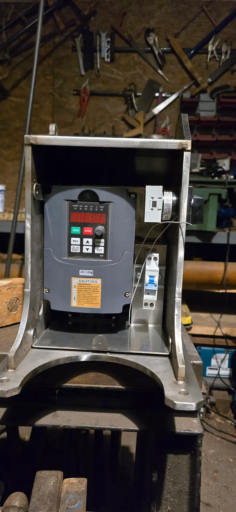 BP-2000 belt grinder
